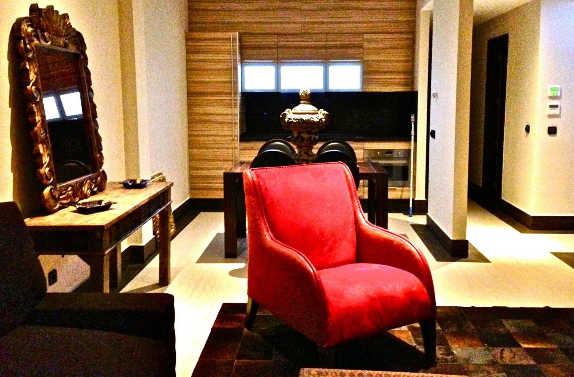 Rok Plaza - Only Adults Hotel อัลกาลา ภายนอก รูปภาพ